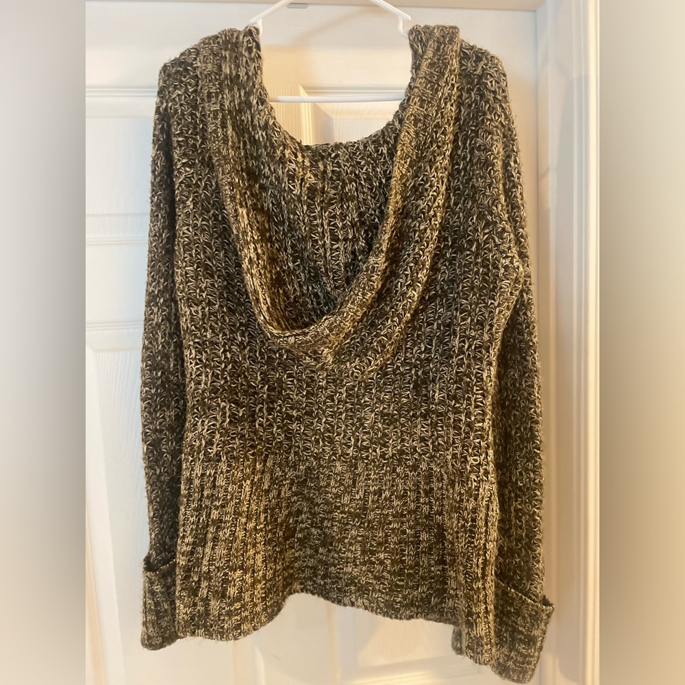 Sweater Cardigan - Picture 2 of 3